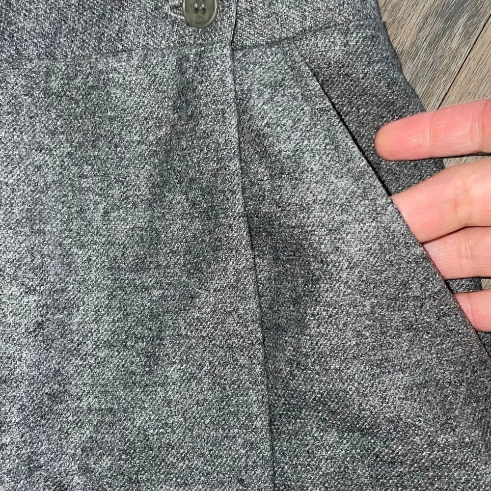The Limited vintage gray skirt wool blend pockets size 8 EUC